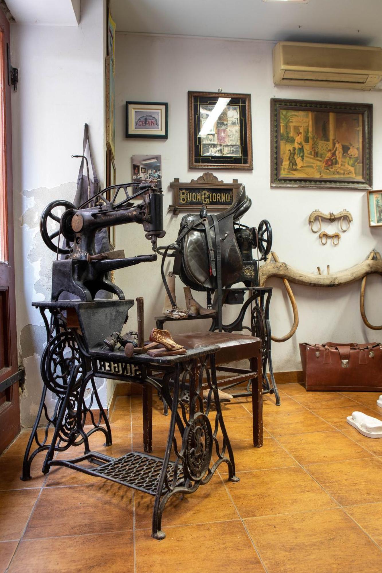 Casa Kaligari History Apartment Ровин Екстериор снимка